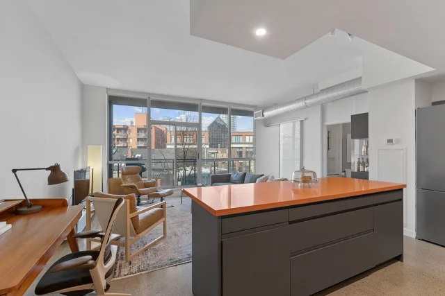 Just Listed! Set in historic Corktown, this modern 1-bedroom loft features 10-ft ceilings and a bright, open layout. The kitchen is finished with custom cabinetry, Miele stainless steel appliances, a backsplash, and a Ceasarstone centre island with seating and pot lights overhead. The spacious bedroom includes built-in closet organizers, while the upgraded corner unit offers a large private balcony. Steps to the Distillery District with easy access to the DVP and Gardiner for convenient commuting.510 King St E #319 Listed: $725,000#homeiswhereyourstoreybegins