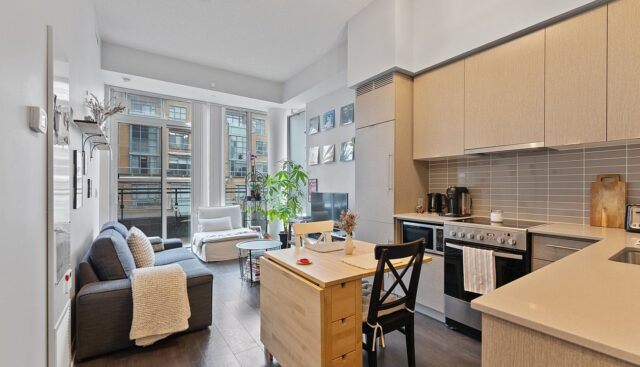 1203 – 435 Richmond St W, Toronto