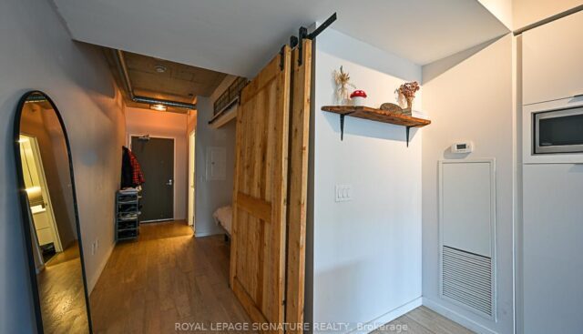 803 – 170 Bayview Ave, Toronto