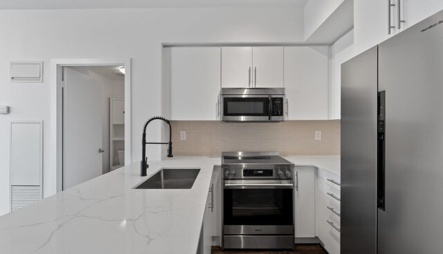 4101 – 65 Bremner Blvd, Toronto