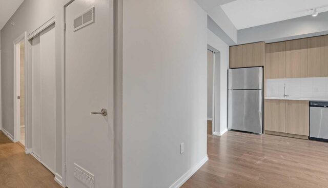 311 – 3237 Bayview Ave N, Toronto