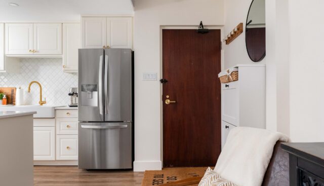 601 – 88 Charles St E, Toronto