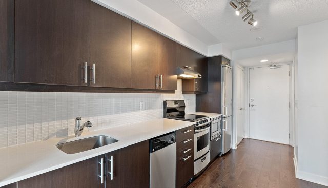 718 – 320 Richmond St E, Toronto