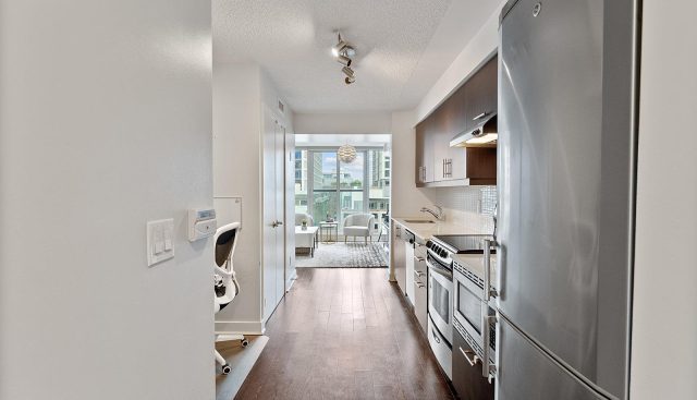 718 – 320 Richmond St E, Toronto