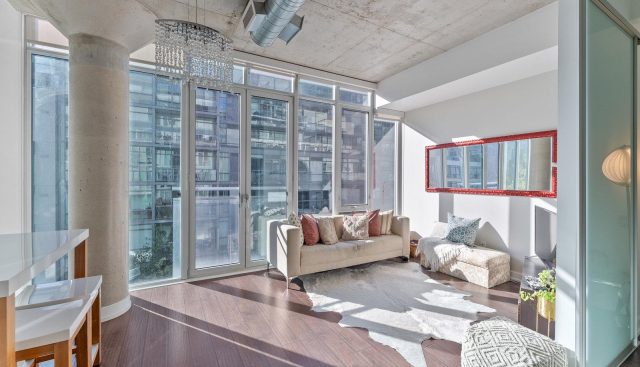 504 – 20 Stewart St, Toronto