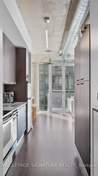 504 – 20 Stewart St, Toronto