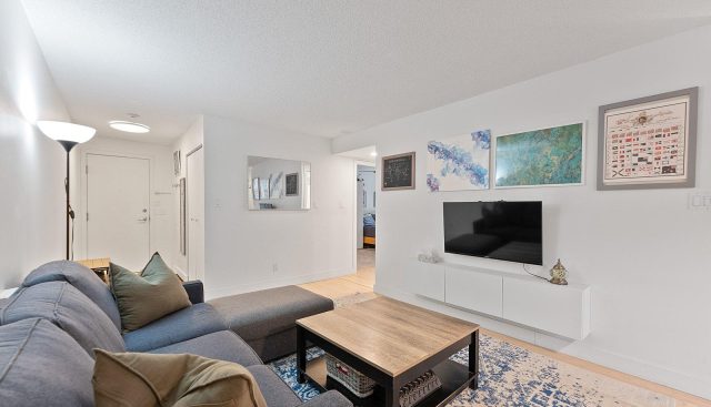 412 – 323 Richmond St E, Toronto