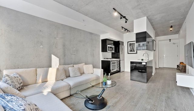 501 – 39 Brant, Toronto