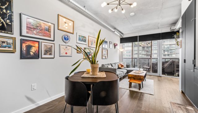 802 – 170 Bayview, Toronto