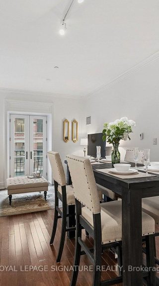 339 – 22 Leader Lane, Toronto