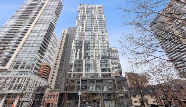 2209 – 65 Mutual, Toronto