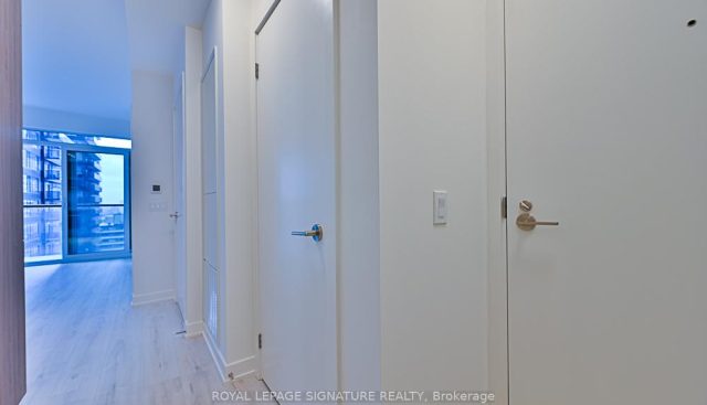 1401 – 110 Broadway, Toronto