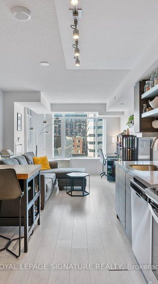 710 – 525 Adelaide St W, Toronto