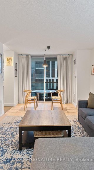 412 – 323 Richmond St E, Toronto