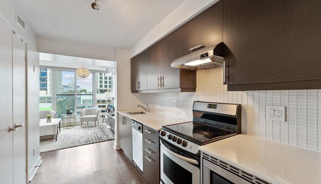718 – 320 Richmond St E, Toronto