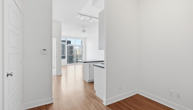 PH7 – 28 Linden St, Toronto