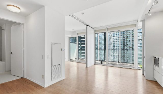 3012 – 125 Peter, Toronto
