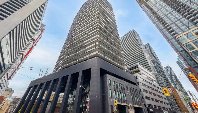 3012 – 125 Peter, Toronto