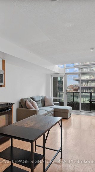 831 – 600 Fleet St, Toronto