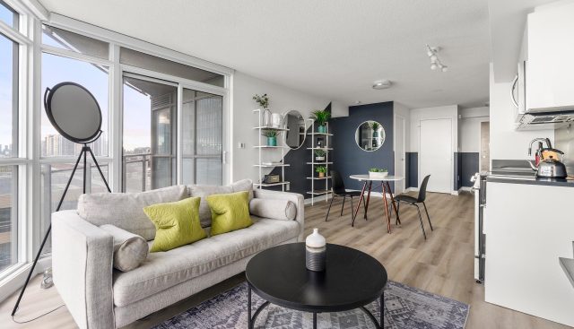 1209 – 21 Iceboat, Toronto
