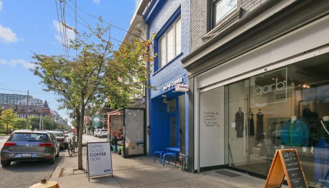 Upper – 1048 Queen St W, Toronto