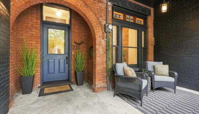 230 Dovercourt Rd, Toronto