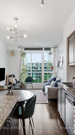 711 – 215 Fort York, Toronto