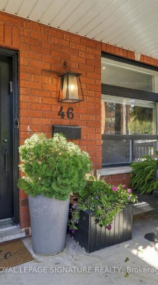 46 Hendrick, Toronto