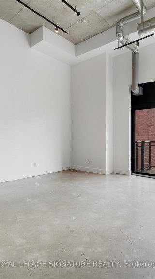 523 – 68 Broadview Ave, Toronto