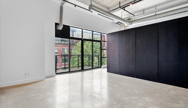 523 – 68 Broadview Ave, Toronto