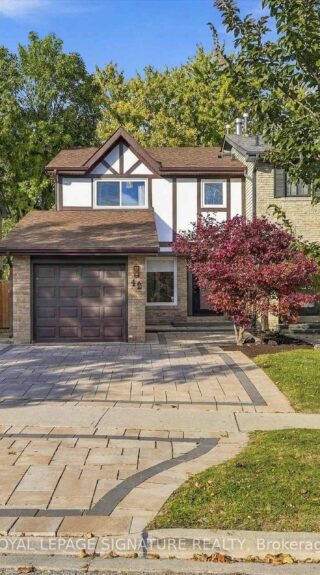 42 Lilac Ave, York