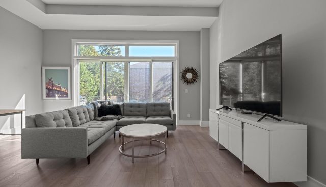 425B Valermo, Toronto