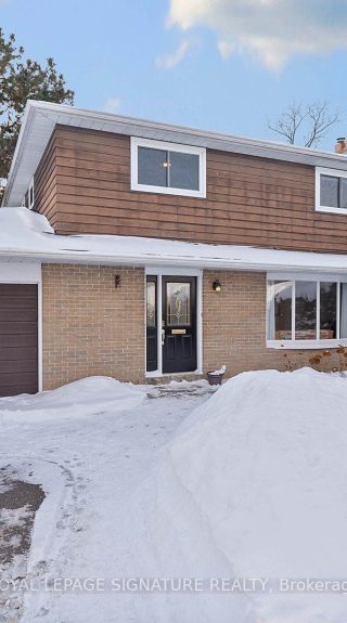 11 Golf View Dr, Peel