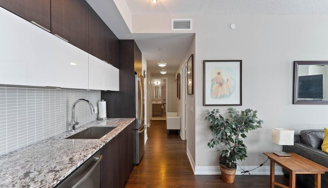 510 – 56 Annie Craig Dr, Toronto